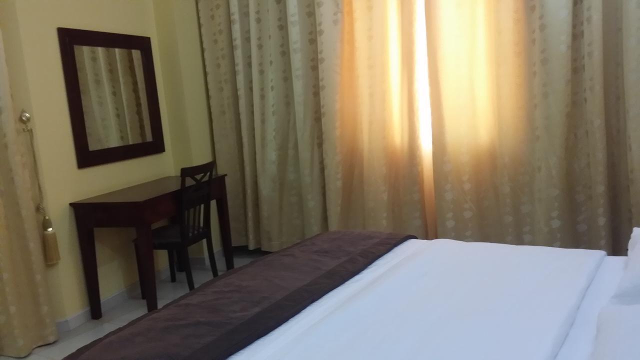 Aryana Hotel Эль-Бурайми Экстерьер фото